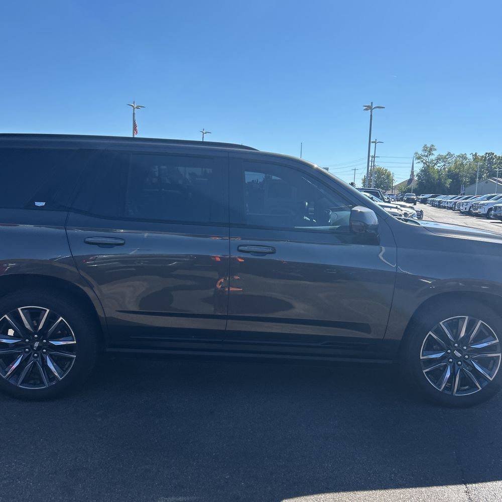 2021 Cadillac Escalade Sport Platinum