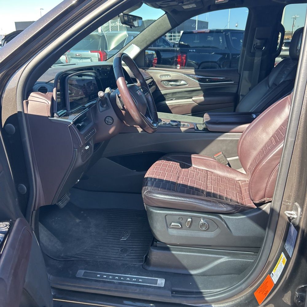 2021 Cadillac Escalade Sport Platinum