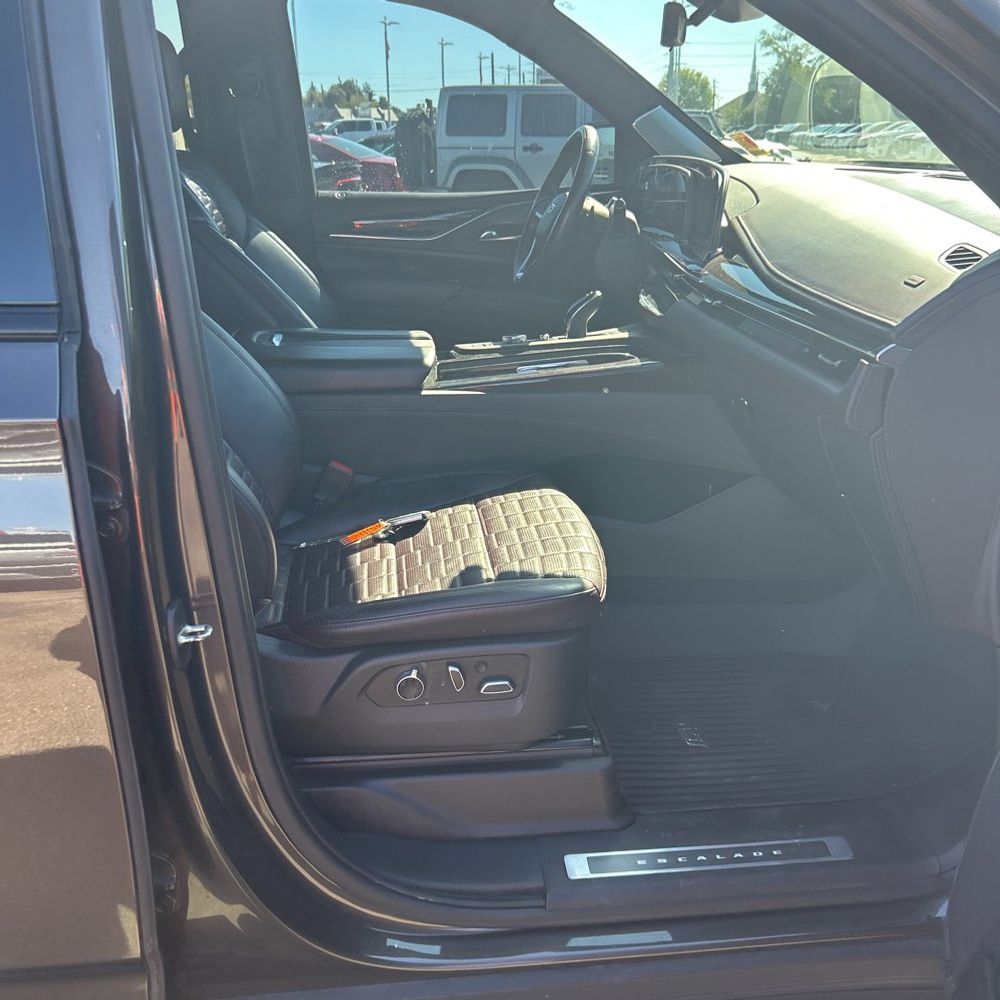 2021 Cadillac Escalade Sport Platinum