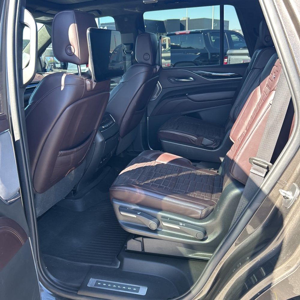 2021 Cadillac Escalade Sport Platinum