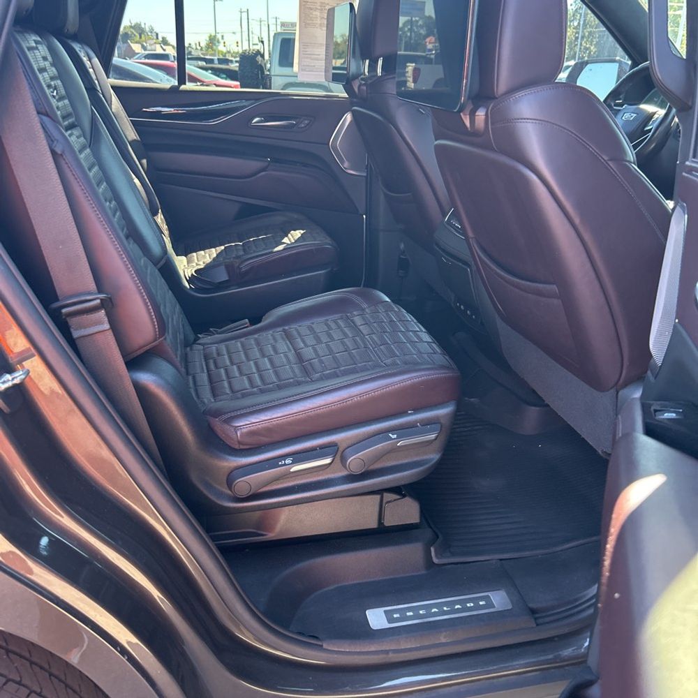 2021 Cadillac Escalade Sport Platinum