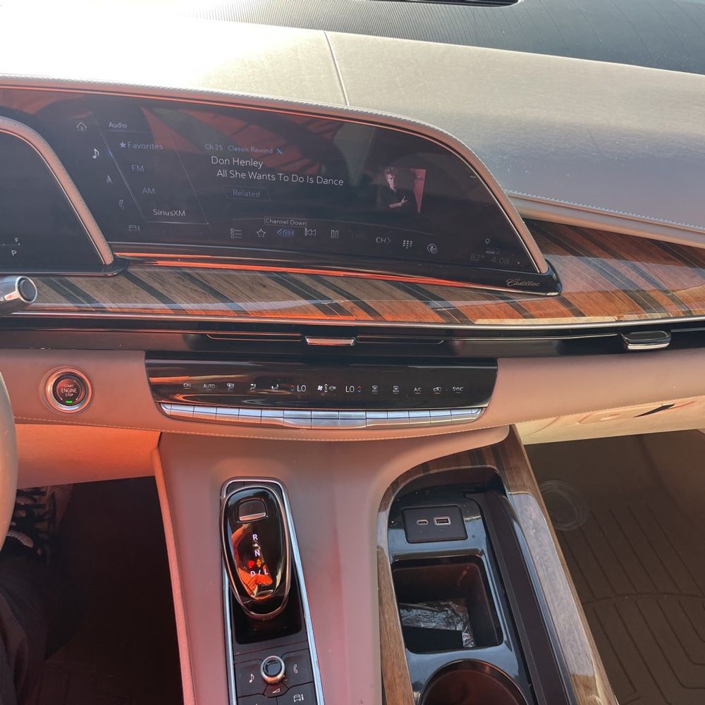 2021 Cadillac Escalade Sport Platinum