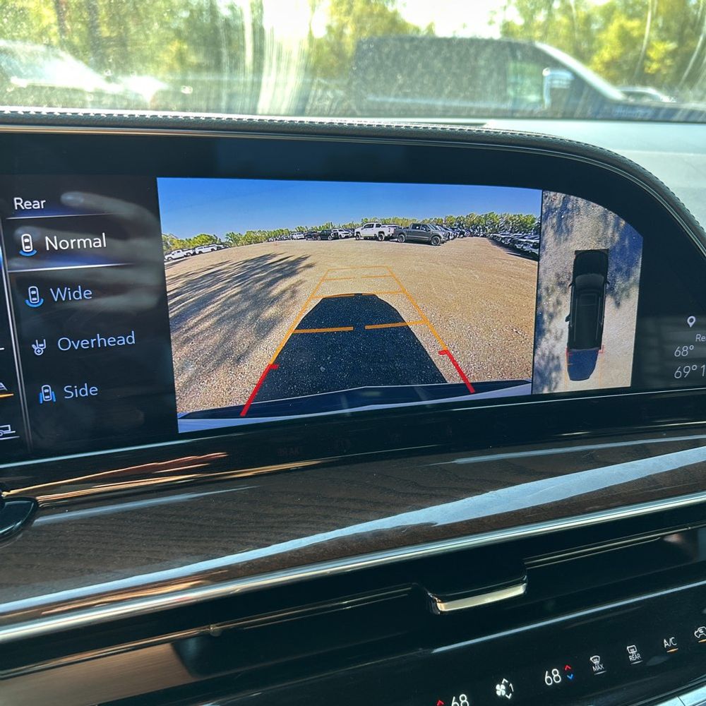 2023 Cadillac Escalade Sport Platinum