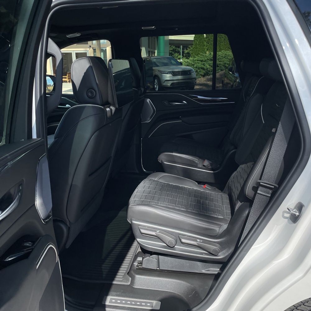 2024 Cadillac Escalade Sport Platinum