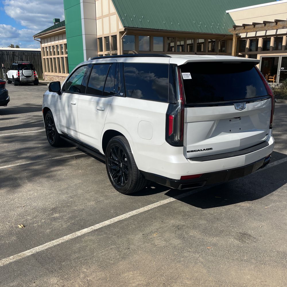 2024 Cadillac Escalade Sport Platinum