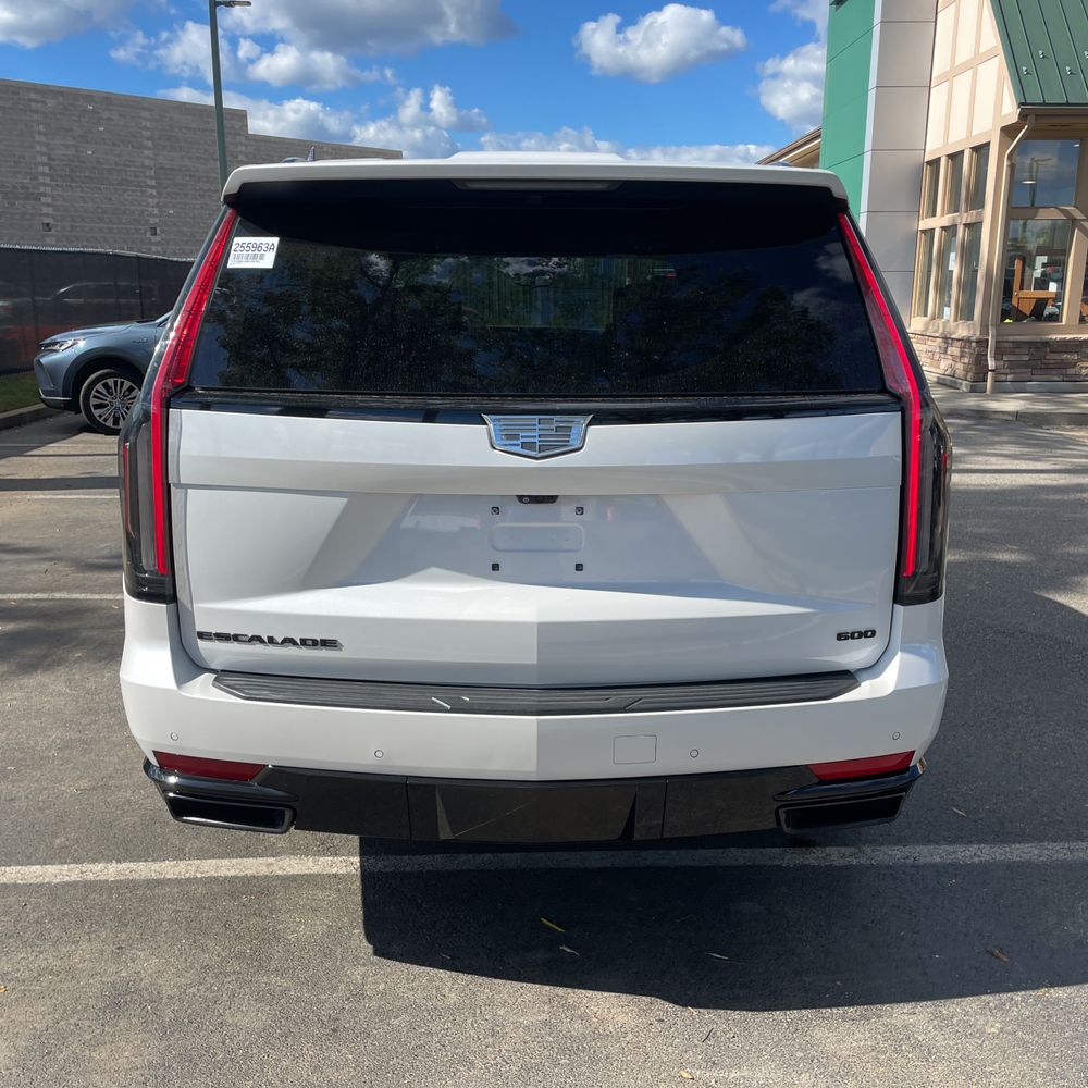 2024 Cadillac Escalade Sport Platinum