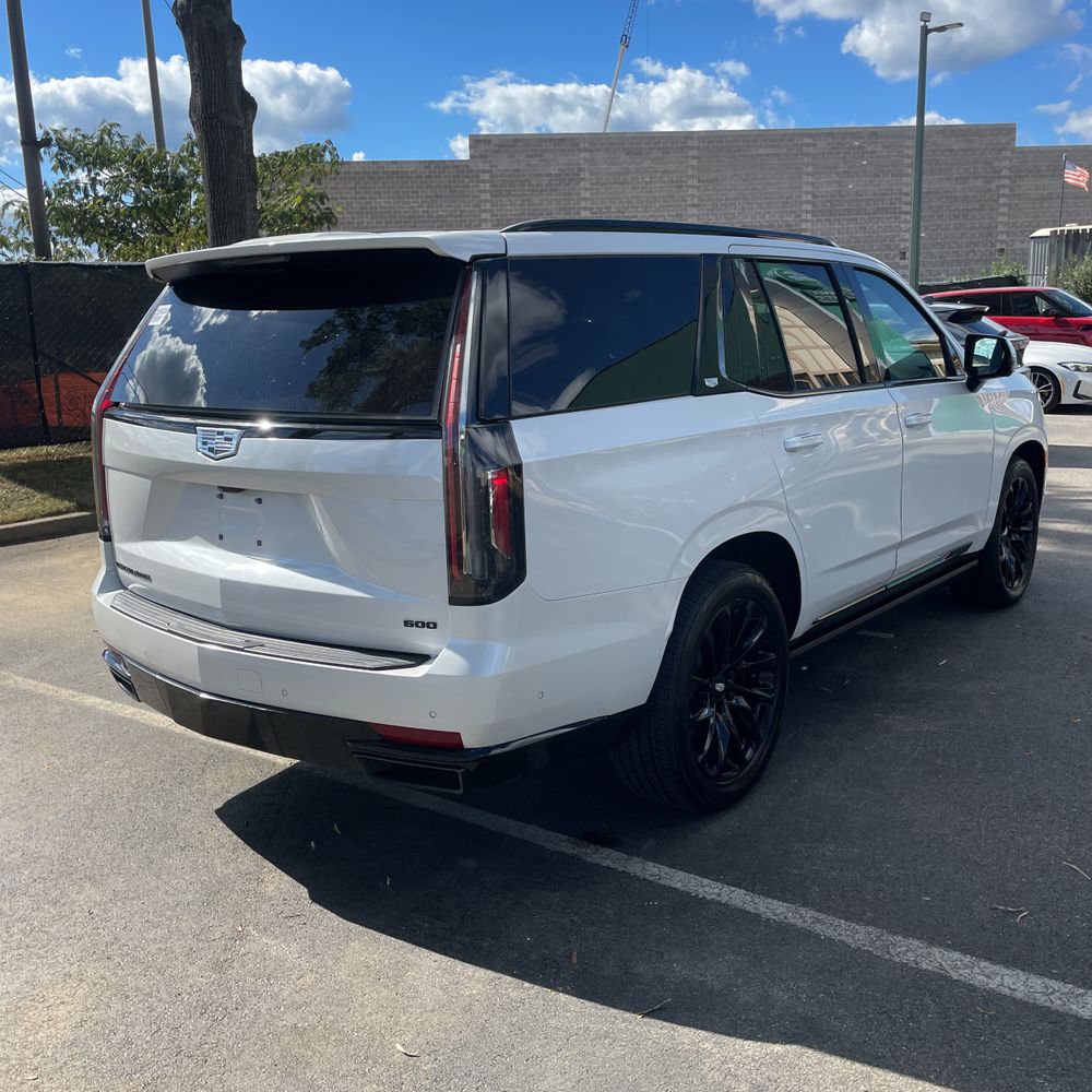 2024 Cadillac Escalade Sport Platinum
