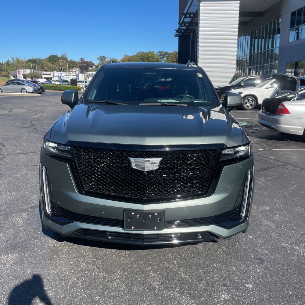 2024 Cadillac Escalade Sport Platinum