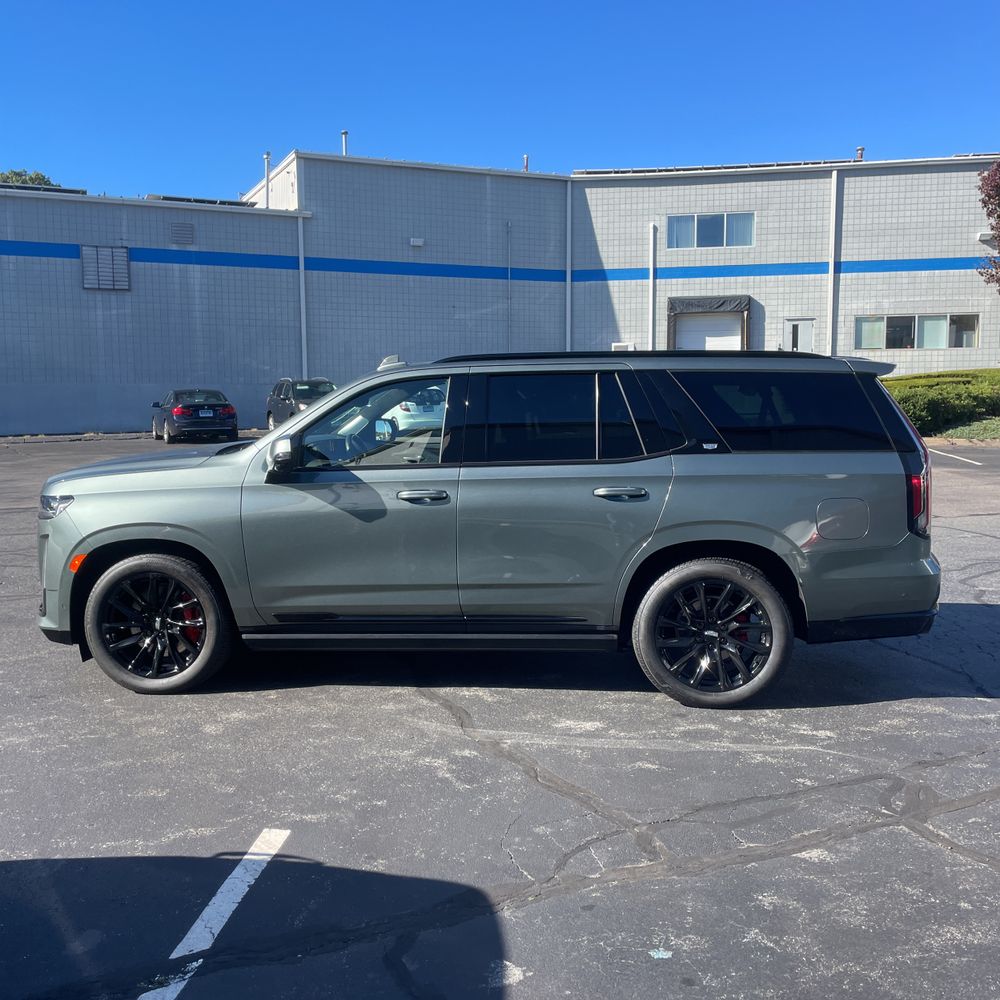 2024 Cadillac Escalade Sport Platinum