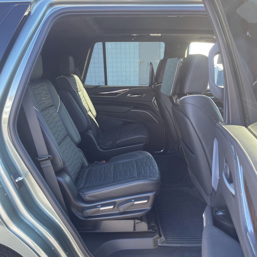 2024 Cadillac Escalade Sport Platinum