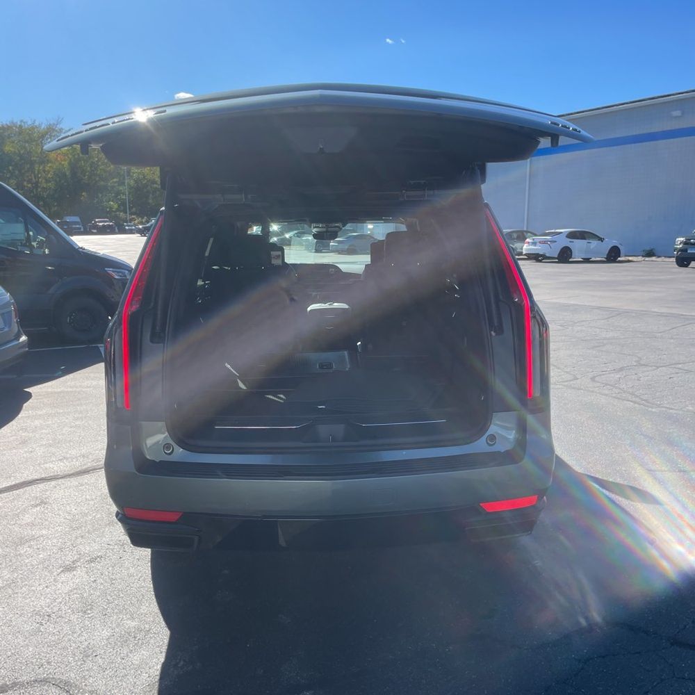 2024 Cadillac Escalade Sport Platinum