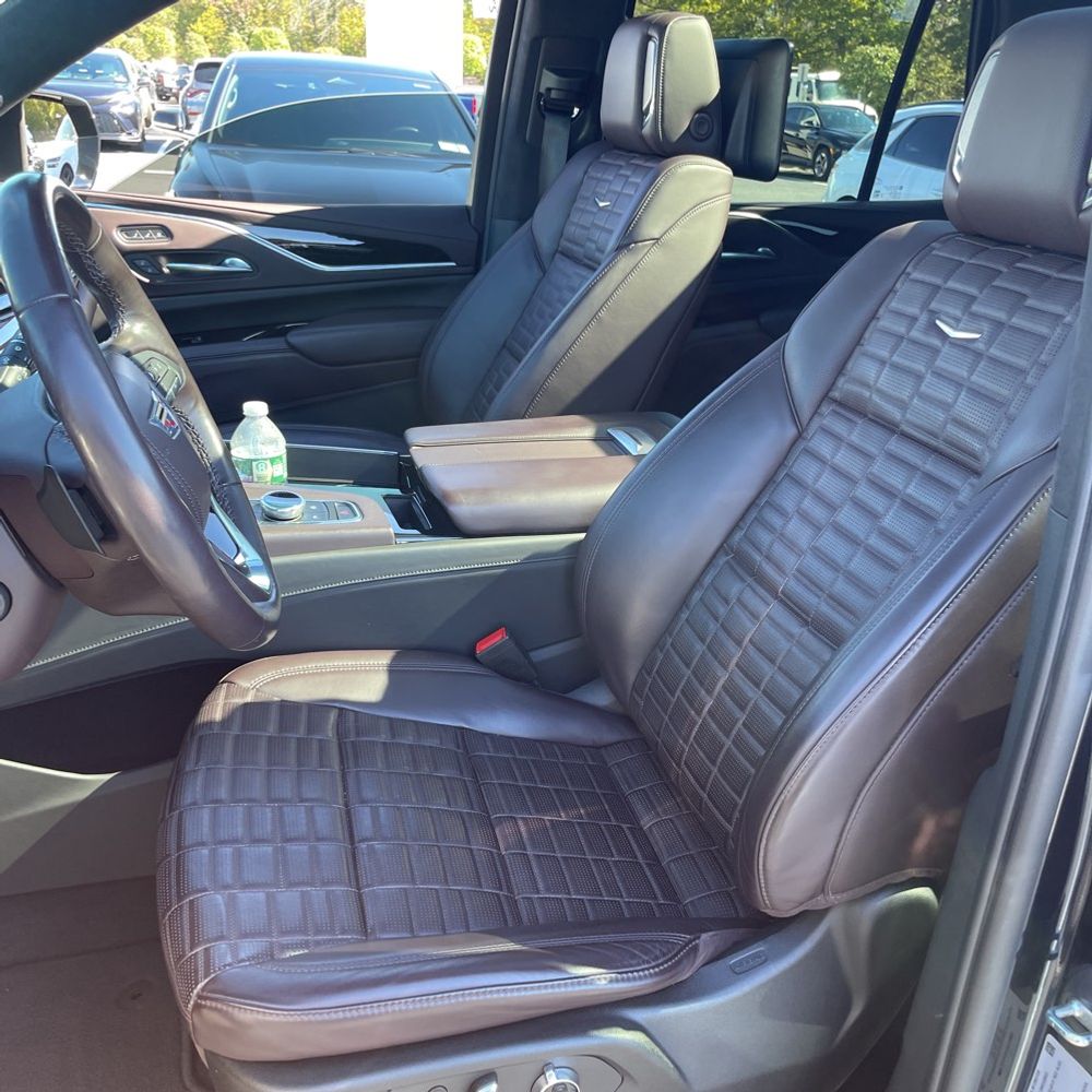 2022 Cadillac Escalade Sport Platinum