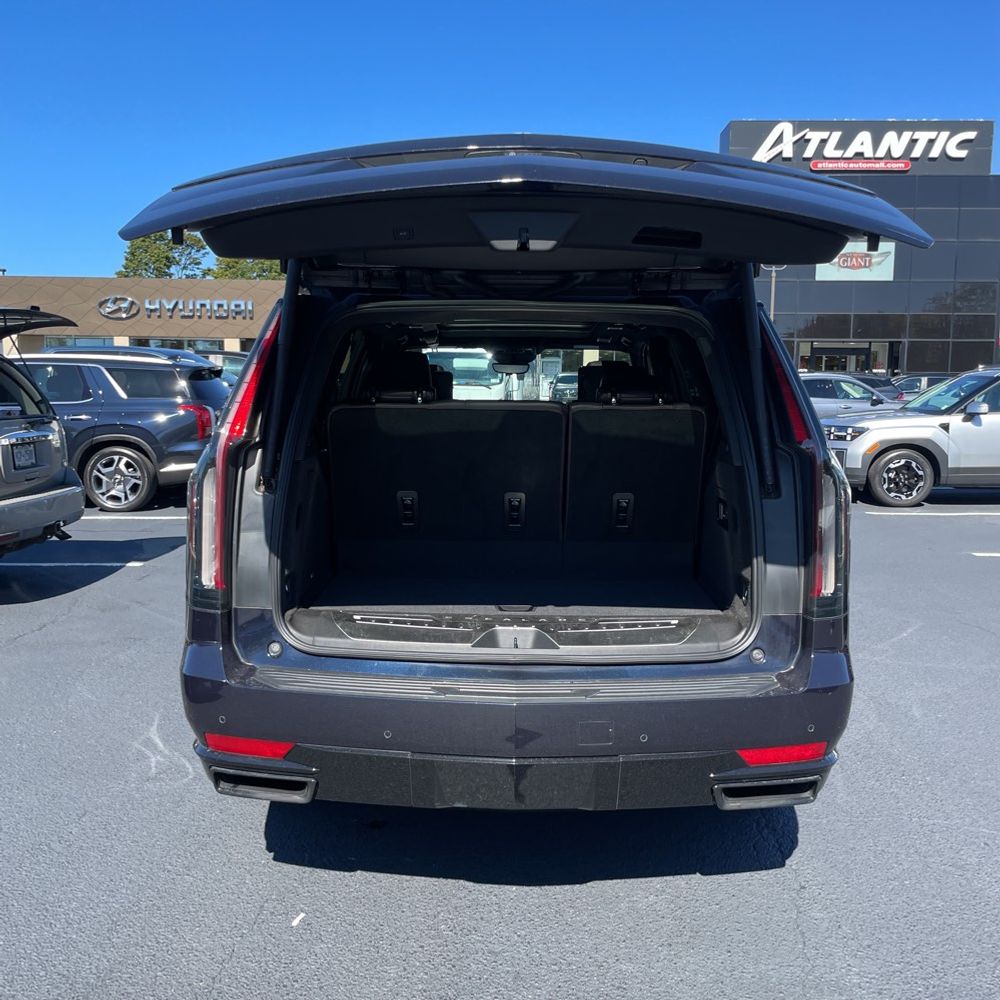 2022 Cadillac Escalade Sport Platinum
