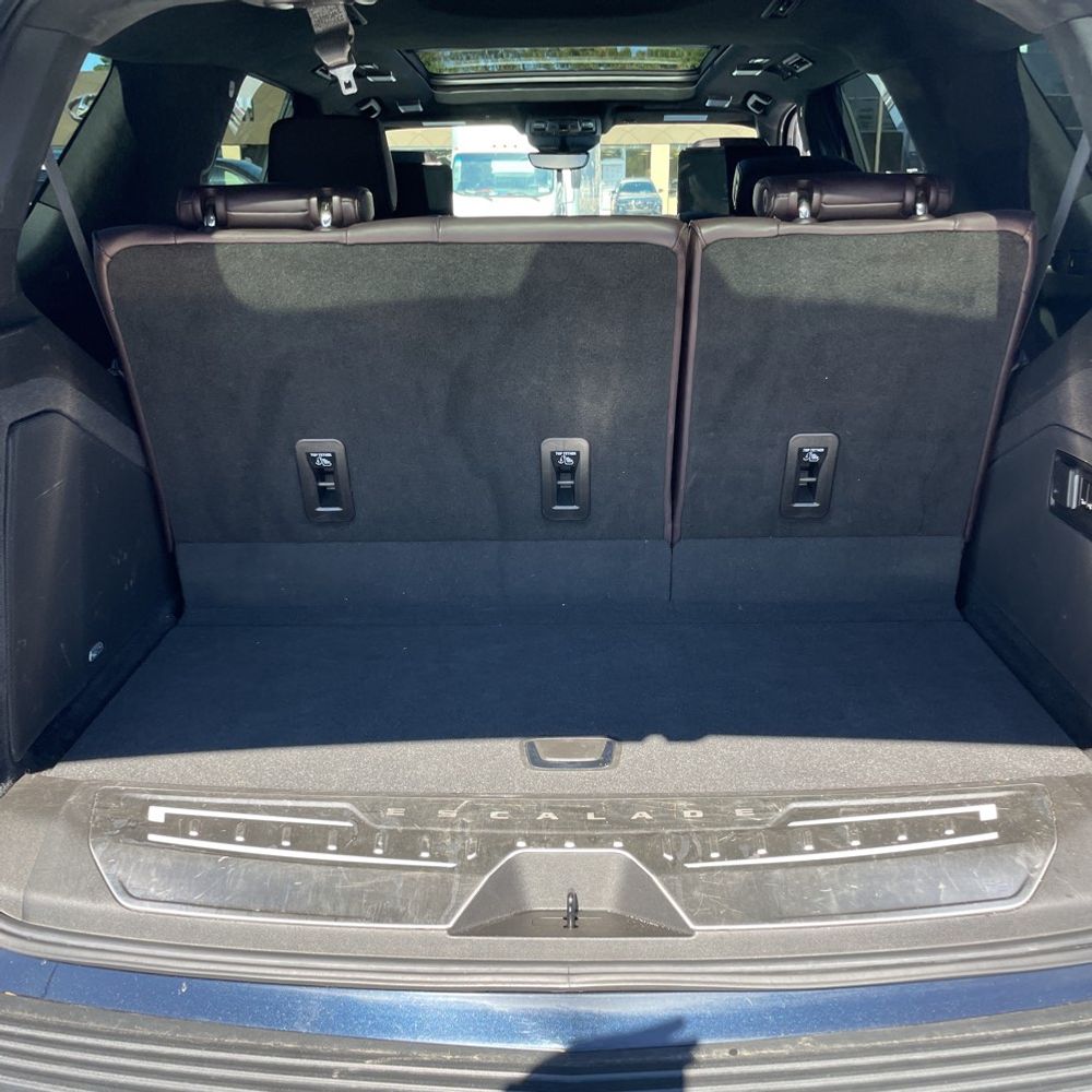2022 Cadillac Escalade Sport Platinum
