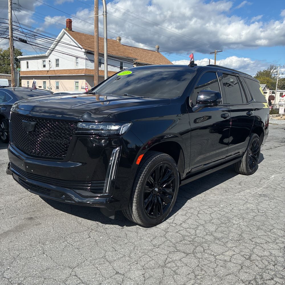 2022 Cadillac Escalade Sport Platinum
