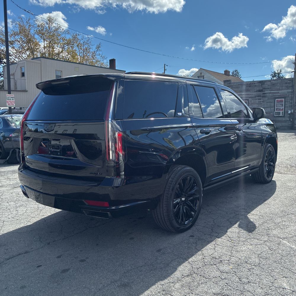 2022 Cadillac Escalade Sport Platinum