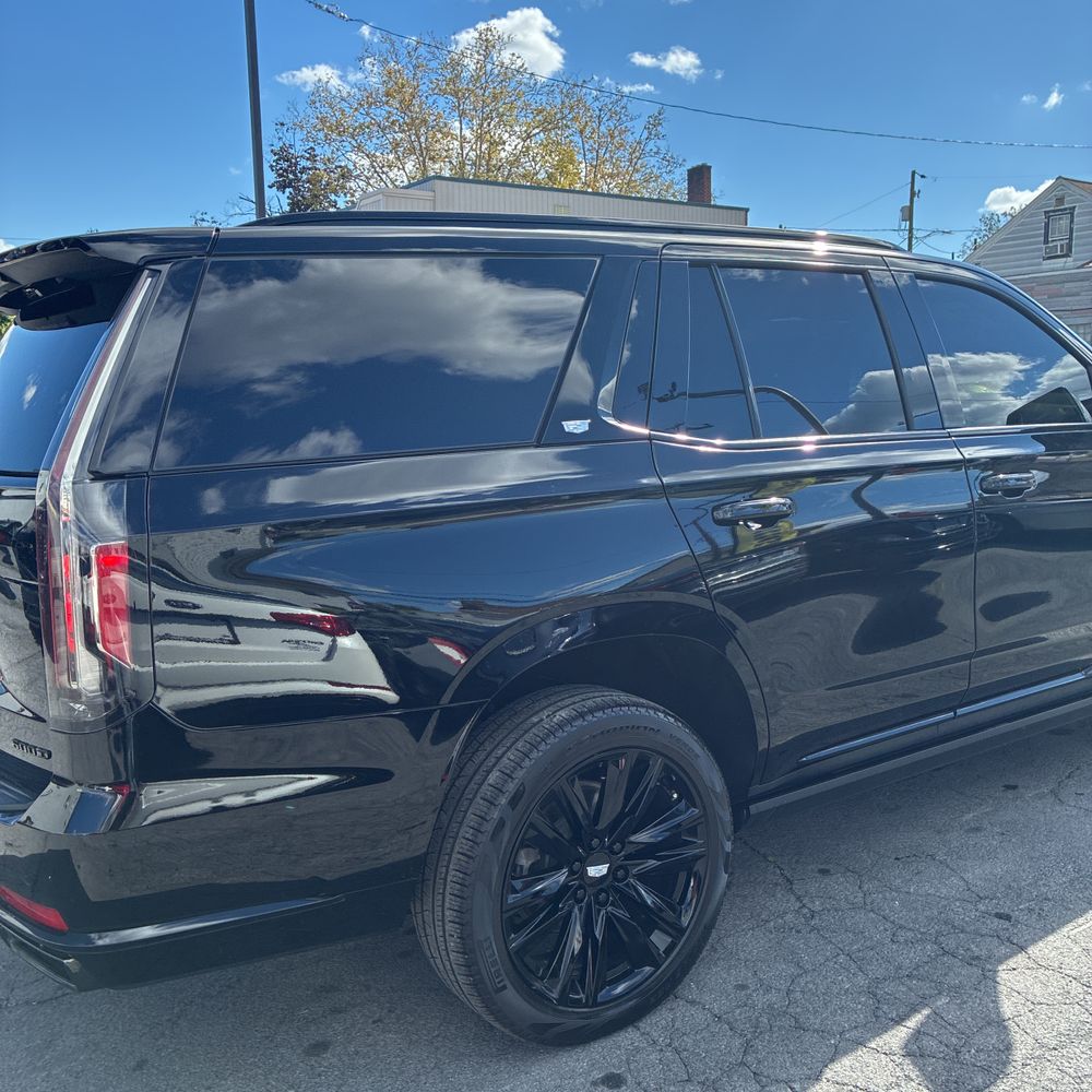 2022 Cadillac Escalade Sport Platinum