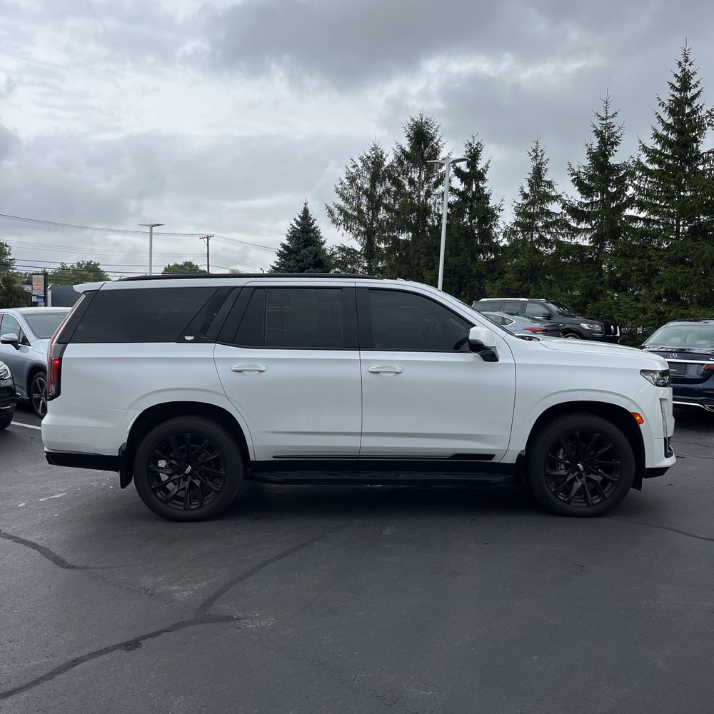 2023 Cadillac Escalade Sport Platinum