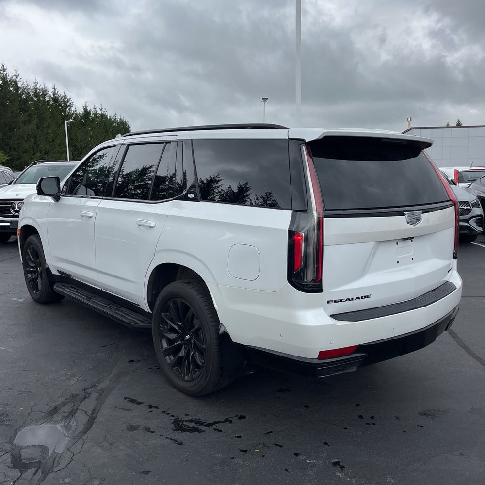 2023 Cadillac Escalade Sport Platinum
