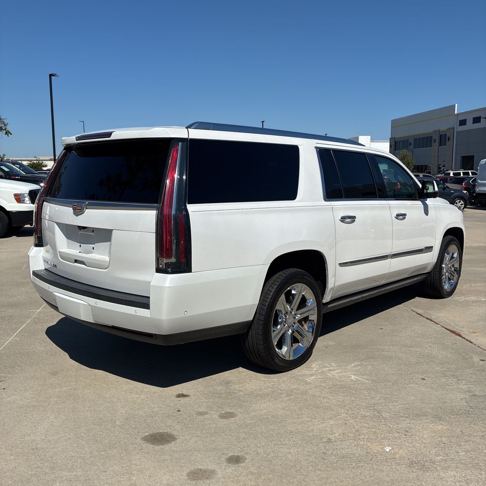 2019 Cadillac Escalade ESV Premium Luxury