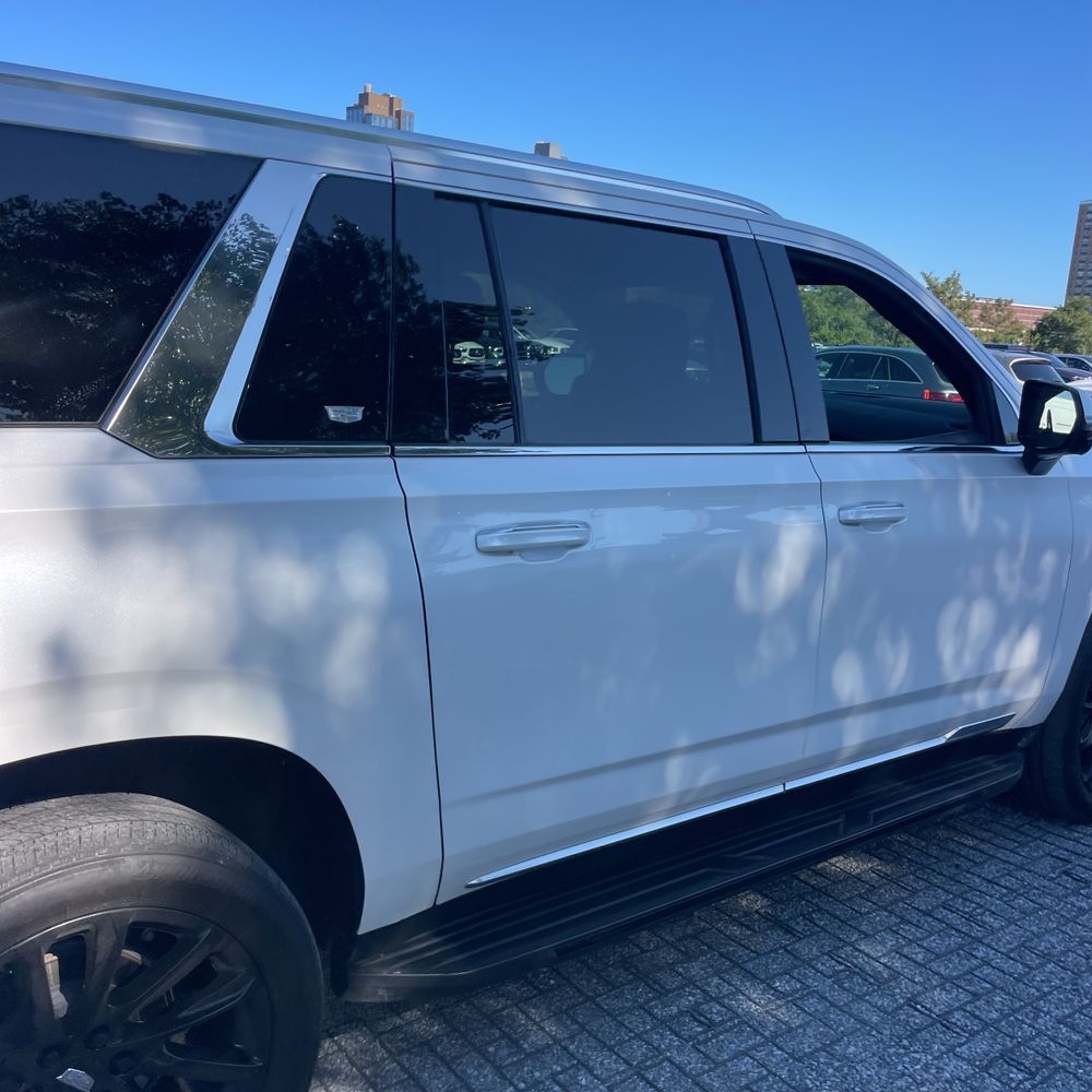 2022 Cadillac Escalade ESV Luxury