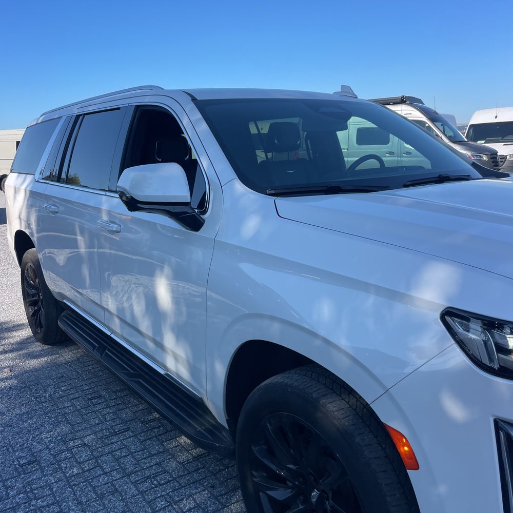 2022 Cadillac Escalade ESV Luxury
