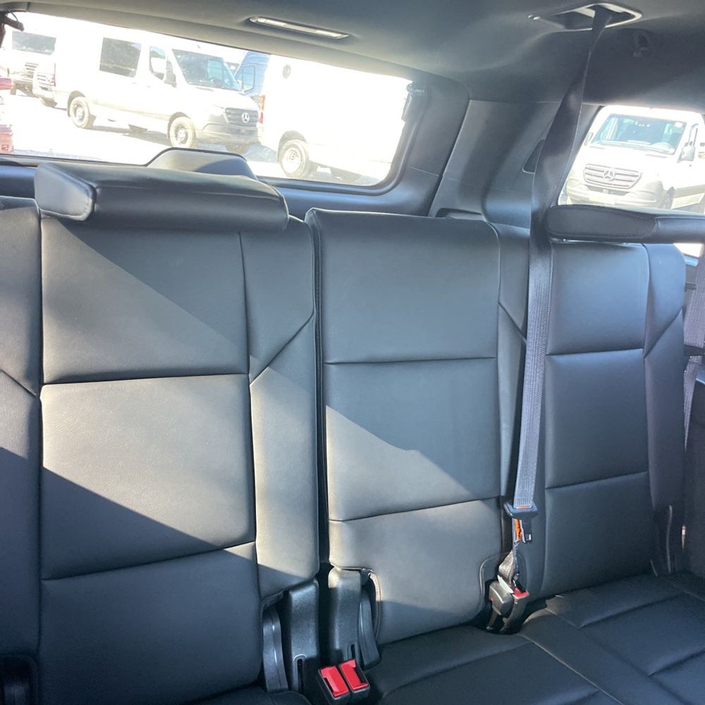 2022 Cadillac Escalade ESV Luxury