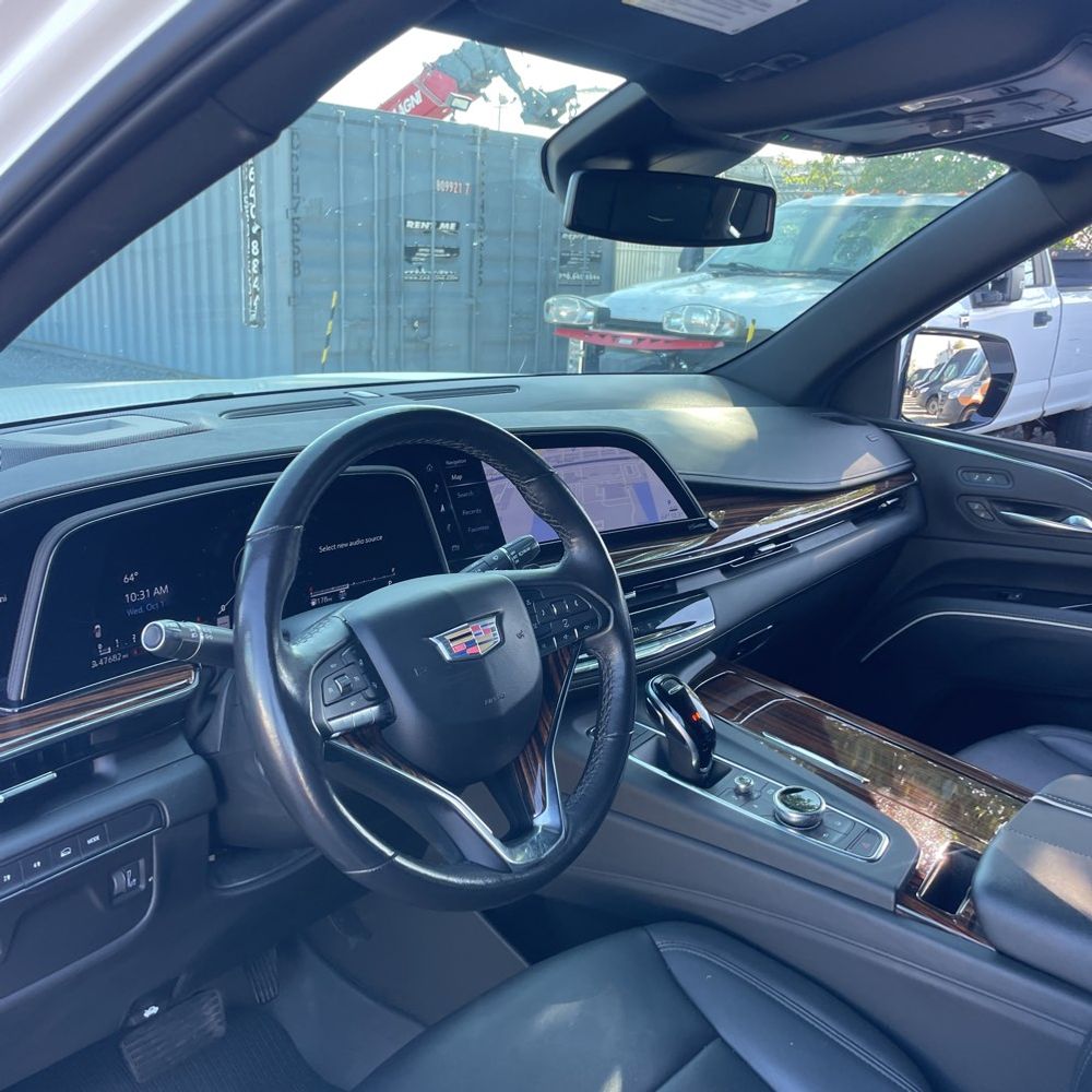2022 Cadillac Escalade ESV Luxury