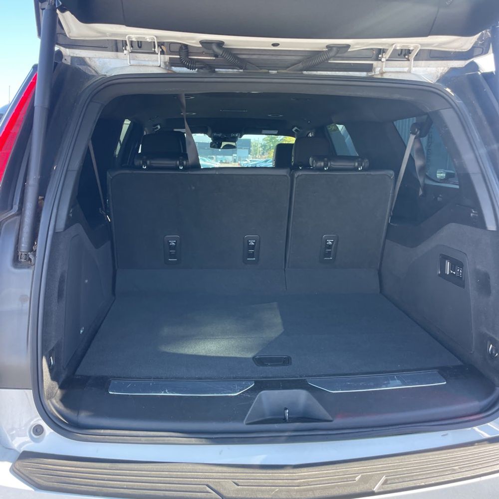 2022 Cadillac Escalade ESV Luxury