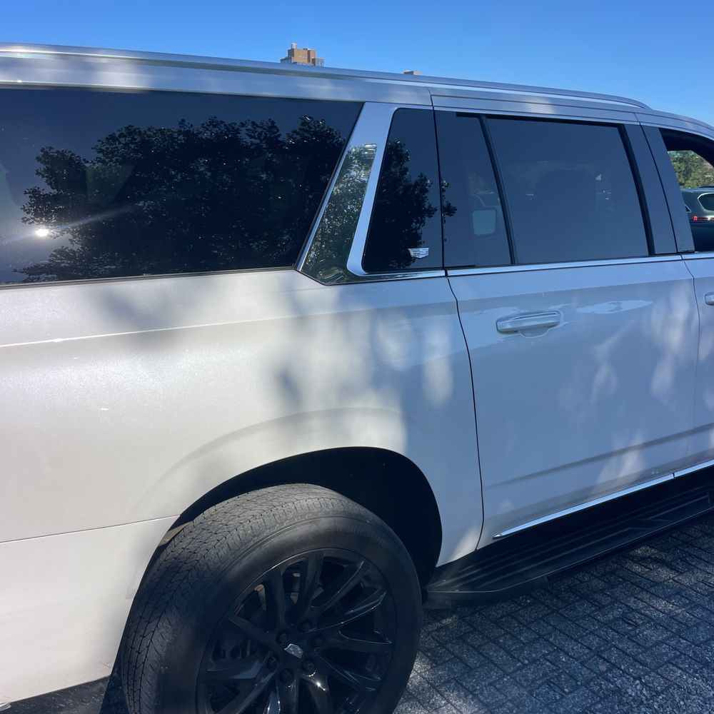 2022 Cadillac Escalade ESV Luxury