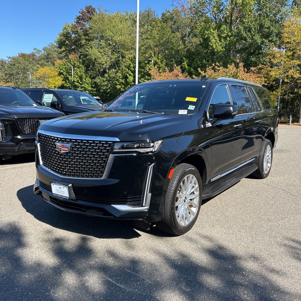 2022 Cadillac Escalade ESV Premium Luxury