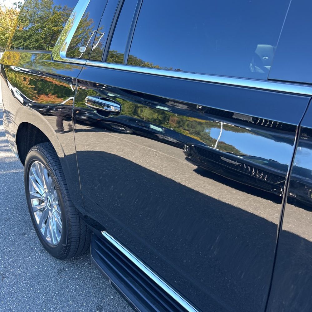 2022 Cadillac Escalade ESV Premium Luxury
