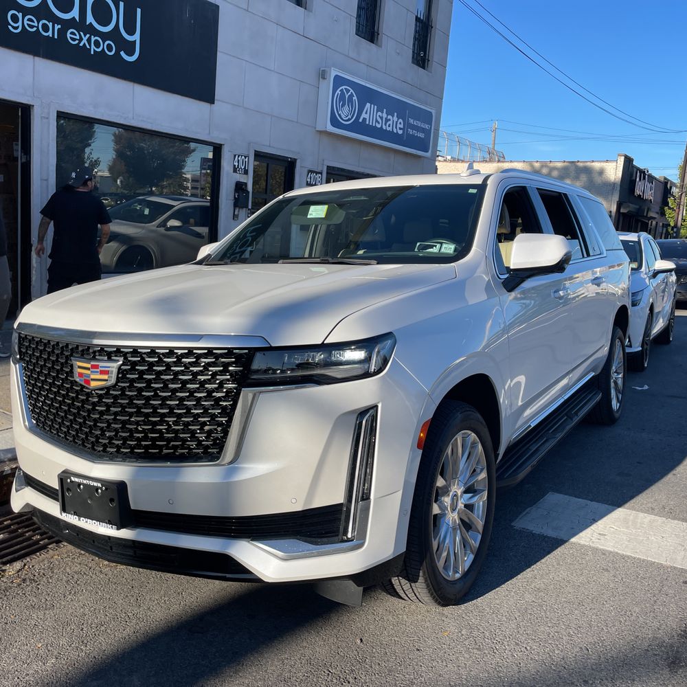 2024 Cadillac Escalade ESV Premium Luxury