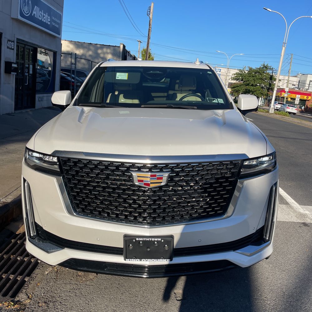 2024 Cadillac Escalade ESV Premium Luxury