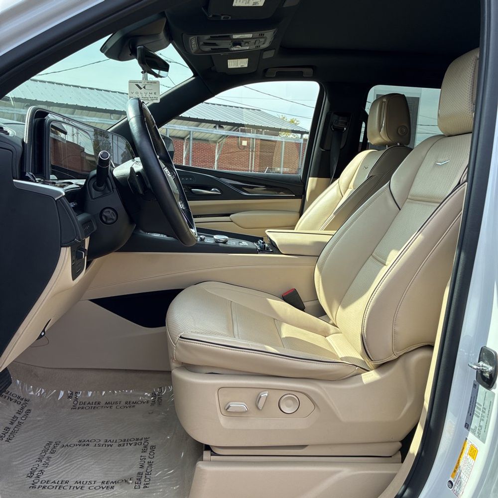 2023 Cadillac Escalade ESV Premium Luxury