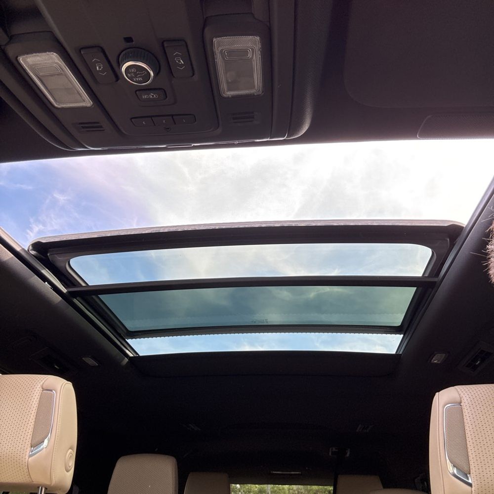 2023 Cadillac Escalade ESV Premium Luxury