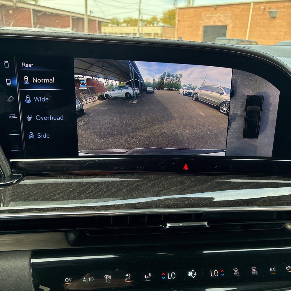 2023 Cadillac Escalade ESV Premium Luxury
