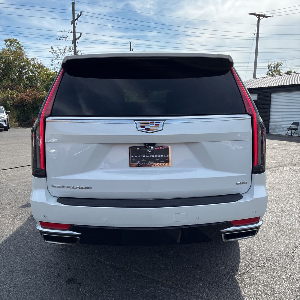 2023 Cadillac Escalade ESV Premium Luxury