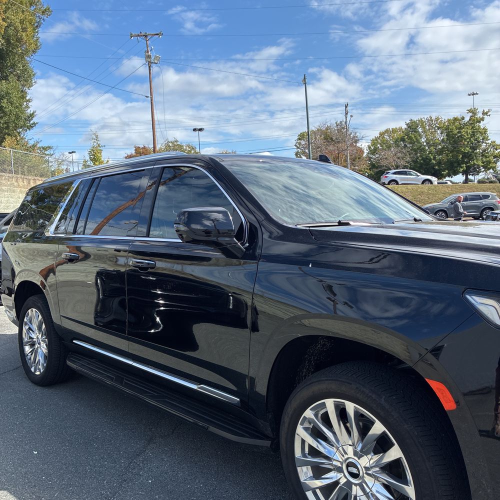 2024 Cadillac Escalade ESV Premium Luxury