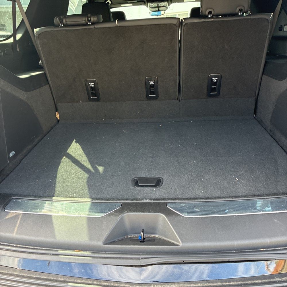 2024 Cadillac Escalade ESV Premium Luxury