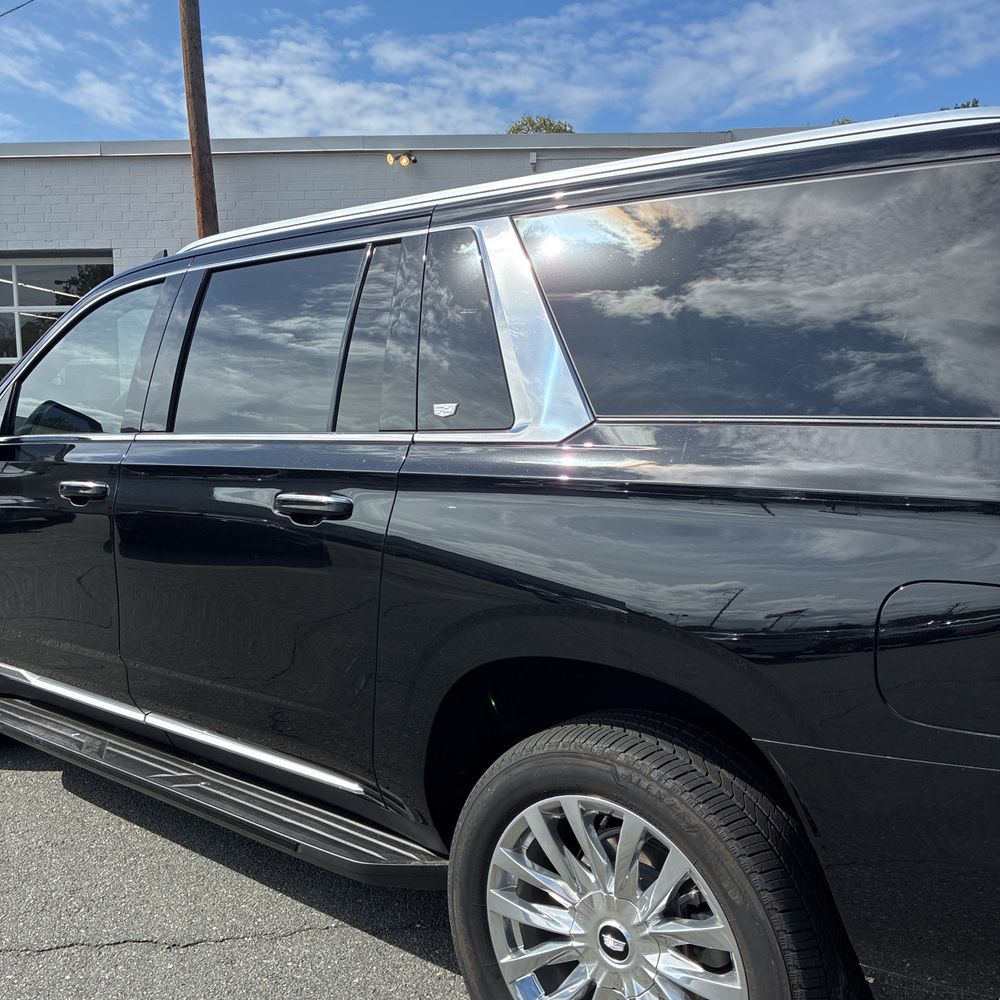 2024 Cadillac Escalade ESV Premium Luxury