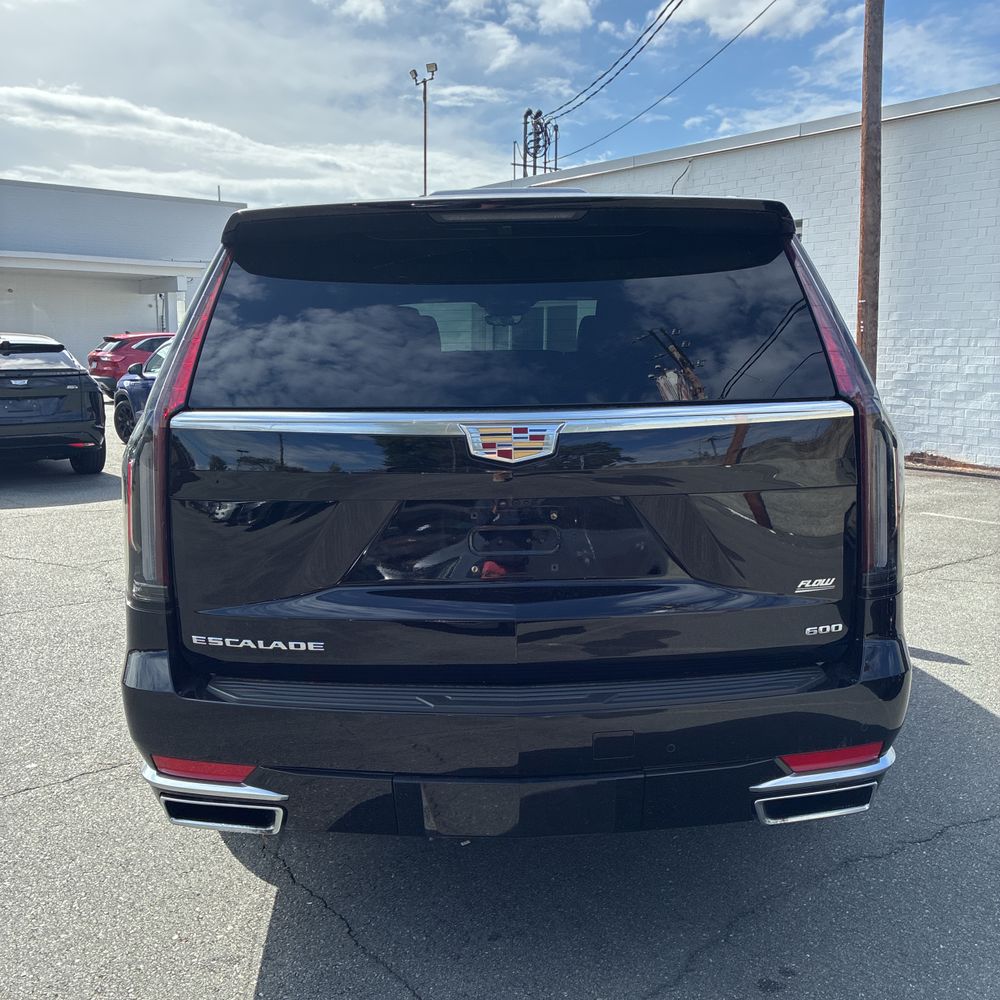 2024 Cadillac Escalade ESV Premium Luxury