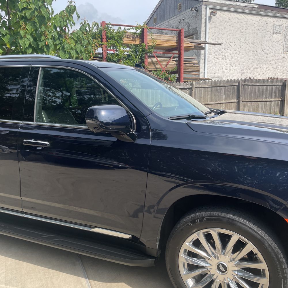 2023 Cadillac Escalade ESV Premium Luxury