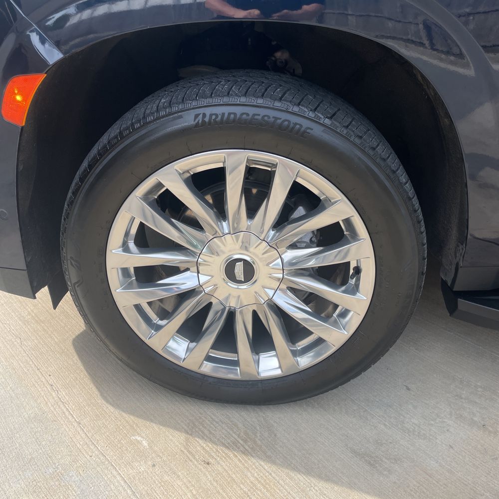 2023 Cadillac Escalade ESV Premium Luxury