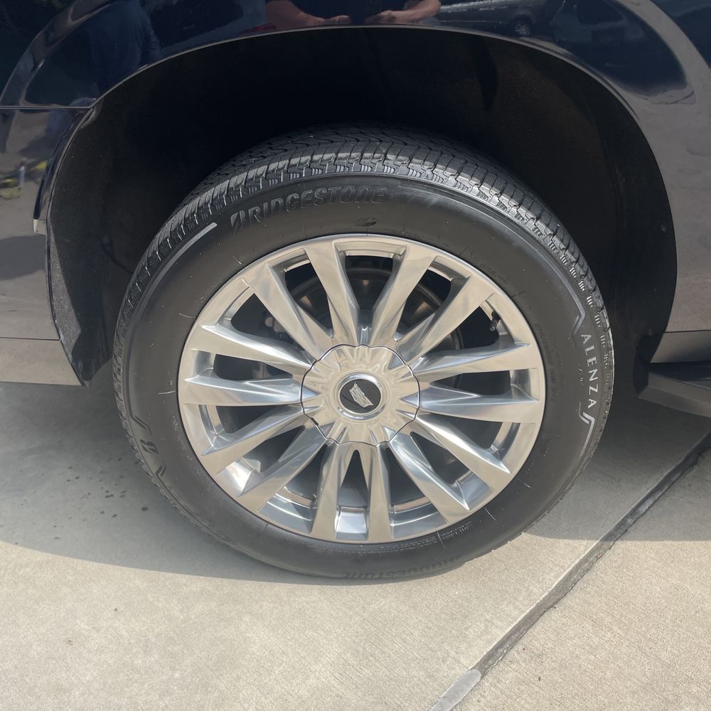 2023 Cadillac Escalade ESV Premium Luxury