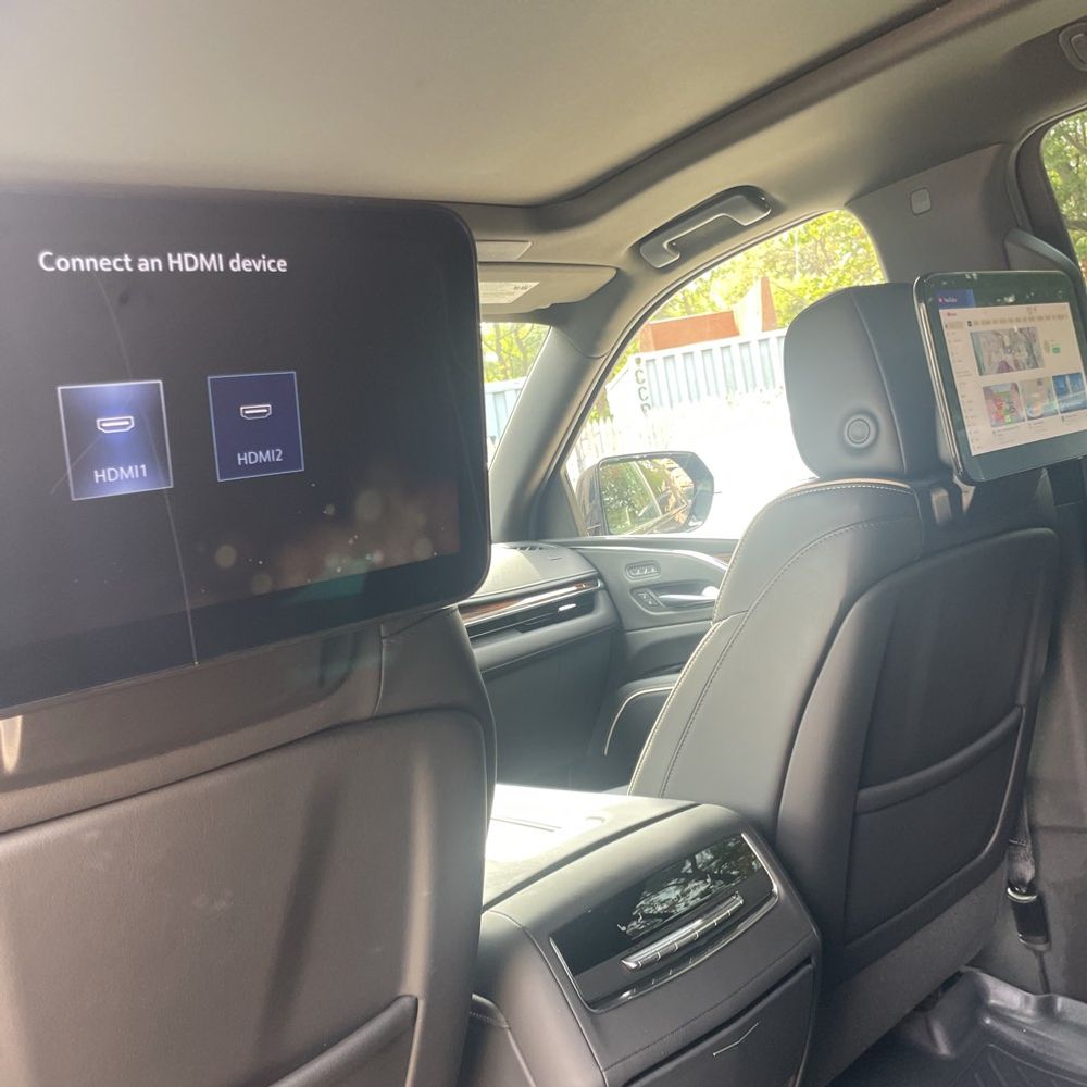 2023 Cadillac Escalade ESV Premium Luxury