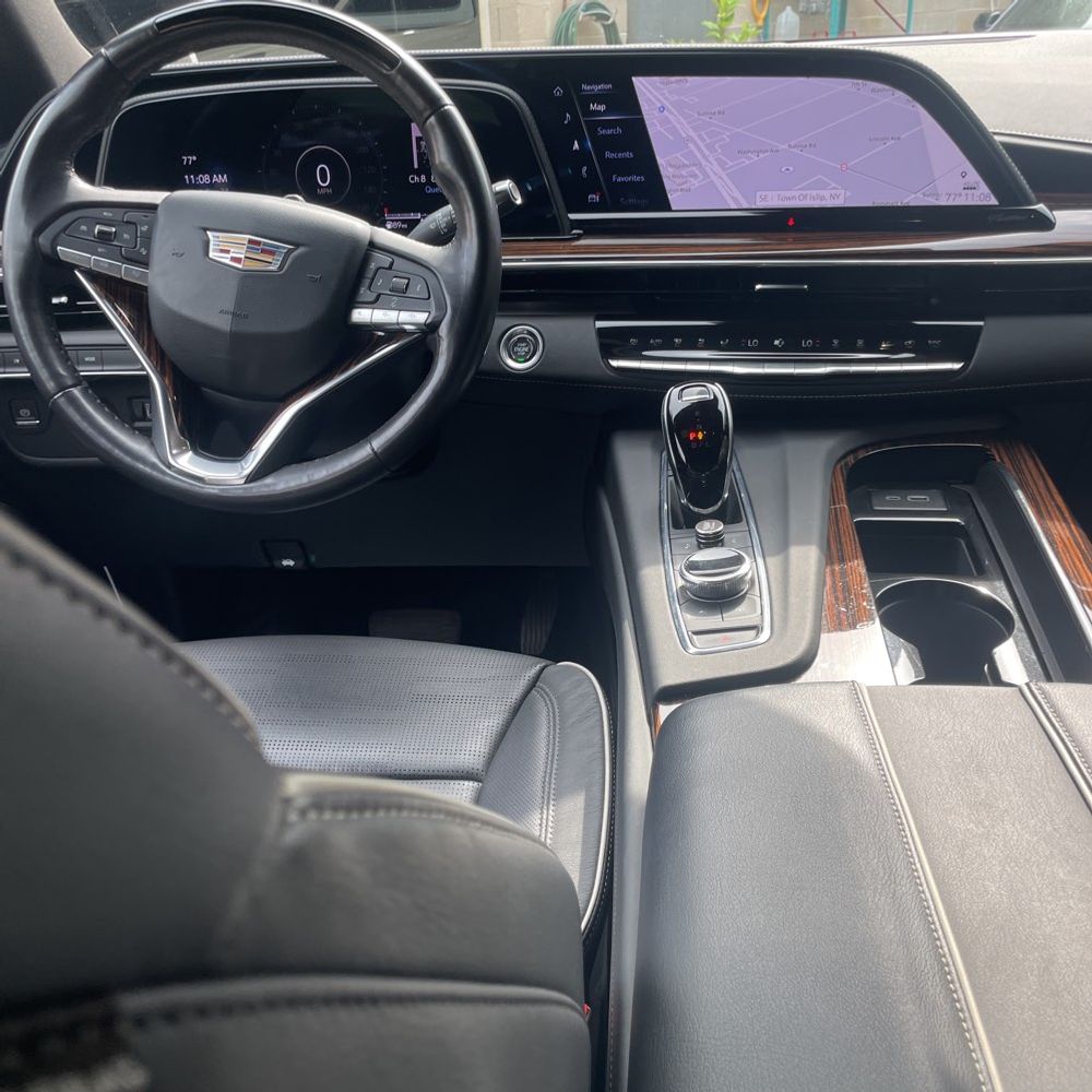 2023 Cadillac Escalade ESV Premium Luxury