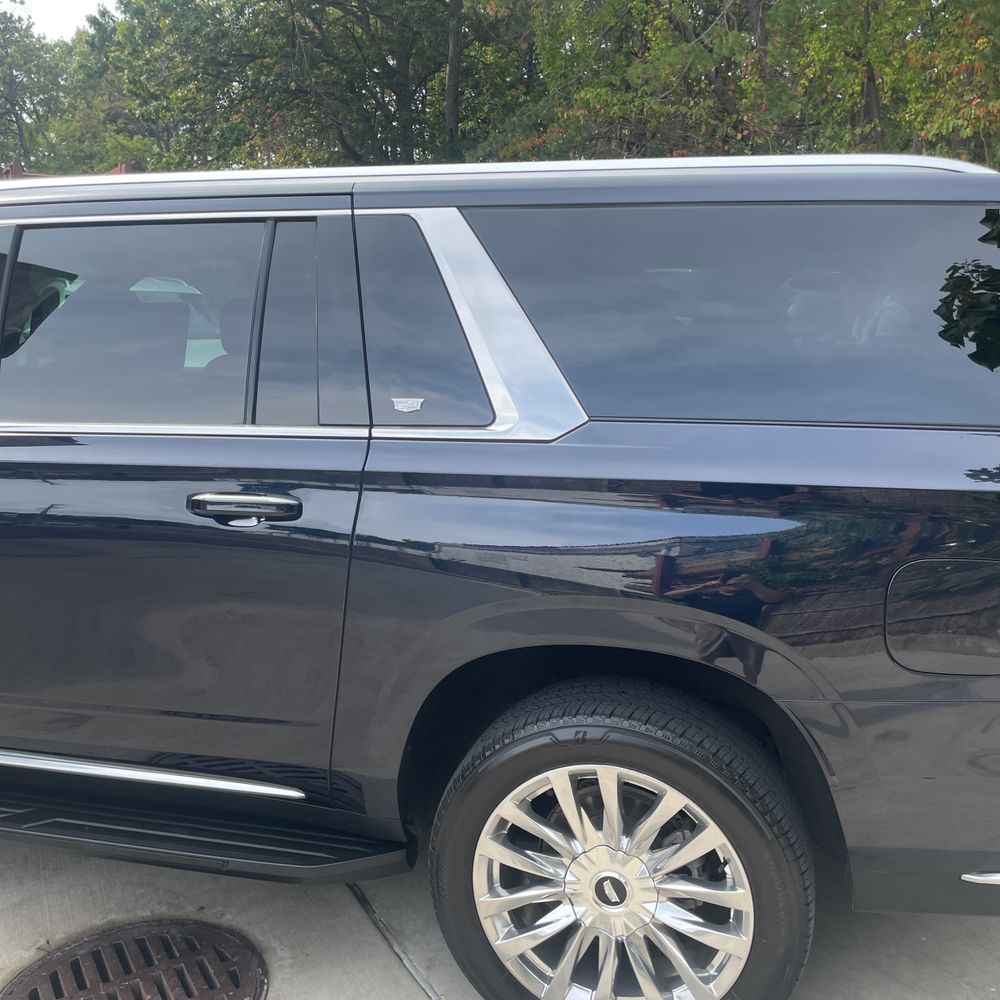 2023 Cadillac Escalade ESV Premium Luxury