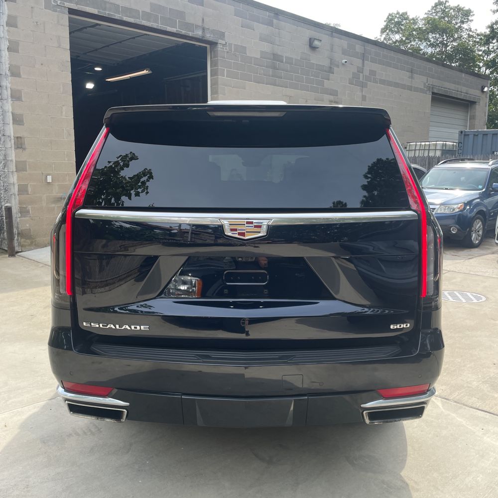 2023 Cadillac Escalade ESV Premium Luxury