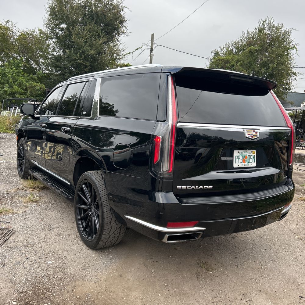 2021 Cadillac Escalade ESV Premium Luxury
